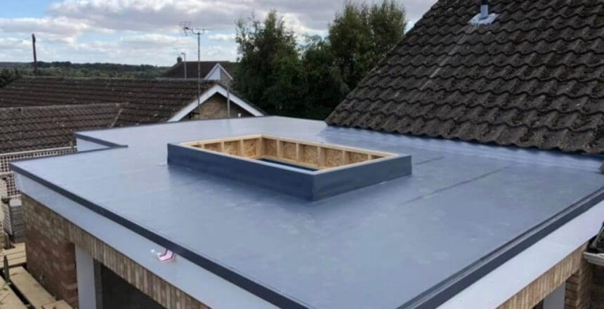 flat roof with hole